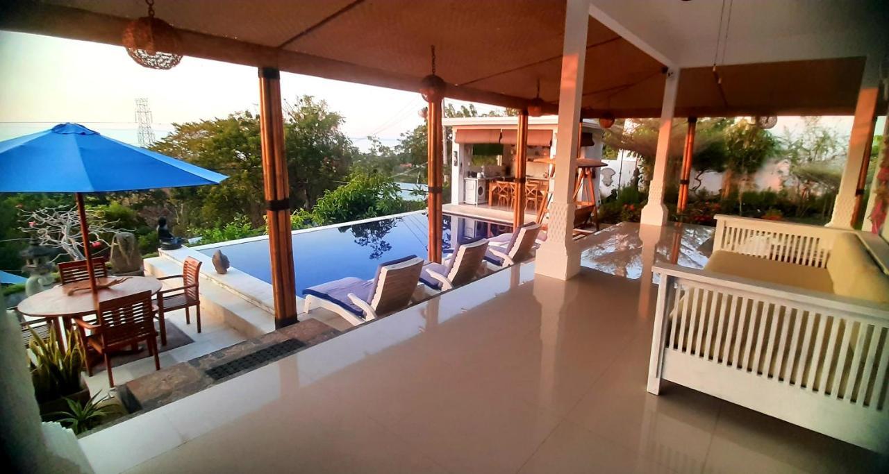 Cantik Villa โลวินา ภายนอก รูปภาพ