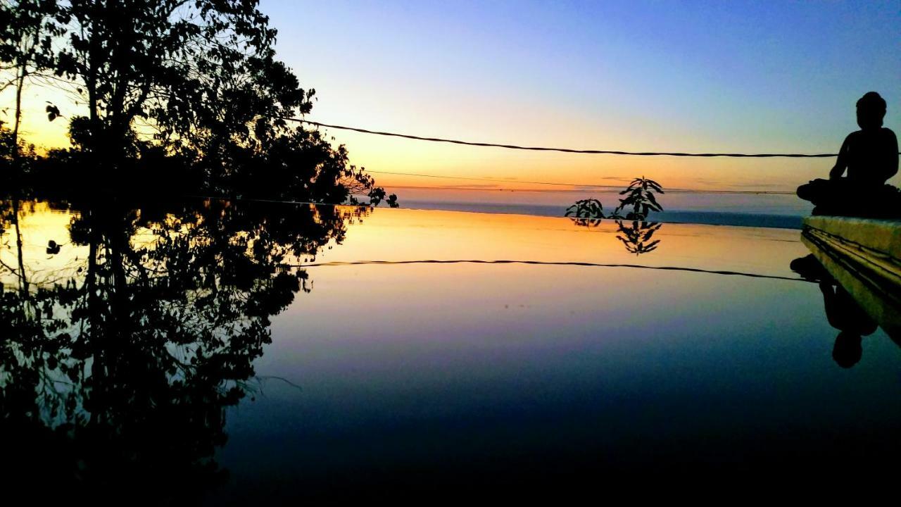 Cantik Villa โลวินา ภายนอก รูปภาพ
